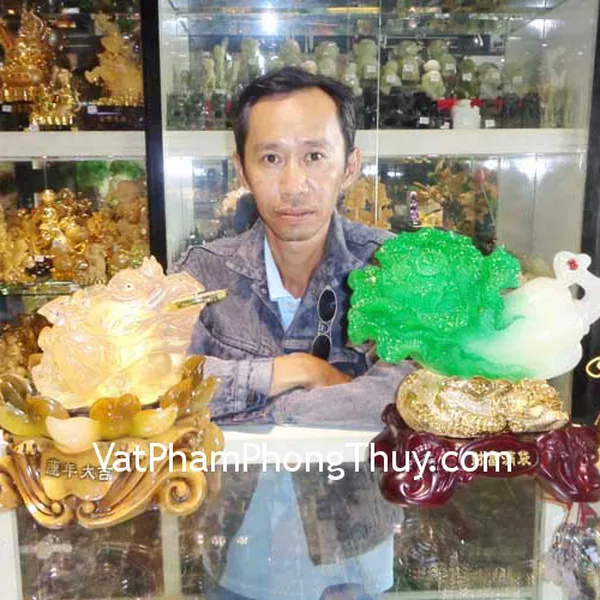 Anh Long - khách hàng mua Bắp cải xanh trên túi tiền vàng K179M, Thiềm thừ liên niên đại cát Y048