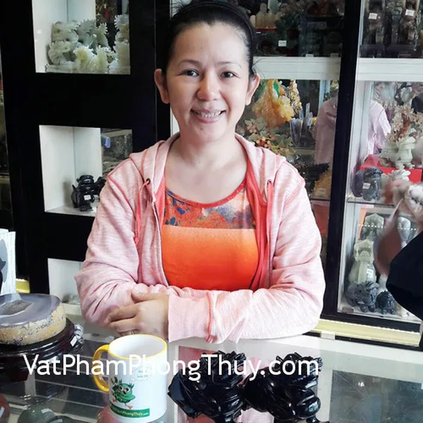 Chị Bình - Khách hàng mua Tỳ hưu Hắc ngà có cánh GM008