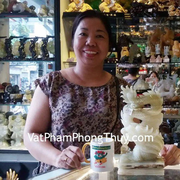 Chị Phương - Khách hàng mua Rồng xanh đá cẩm thạch N074