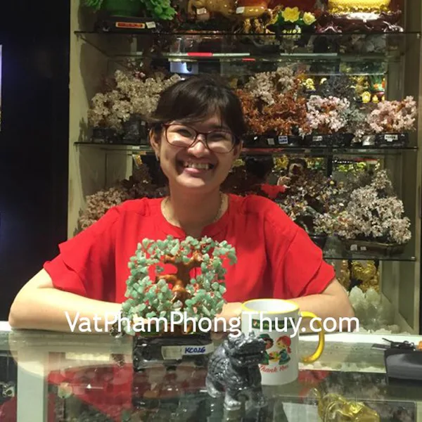 Chị Thủy-khách hàng mua Tỳ hưu Bắc Kinh đen chuẩn và cây tài lộc đông linh KC026