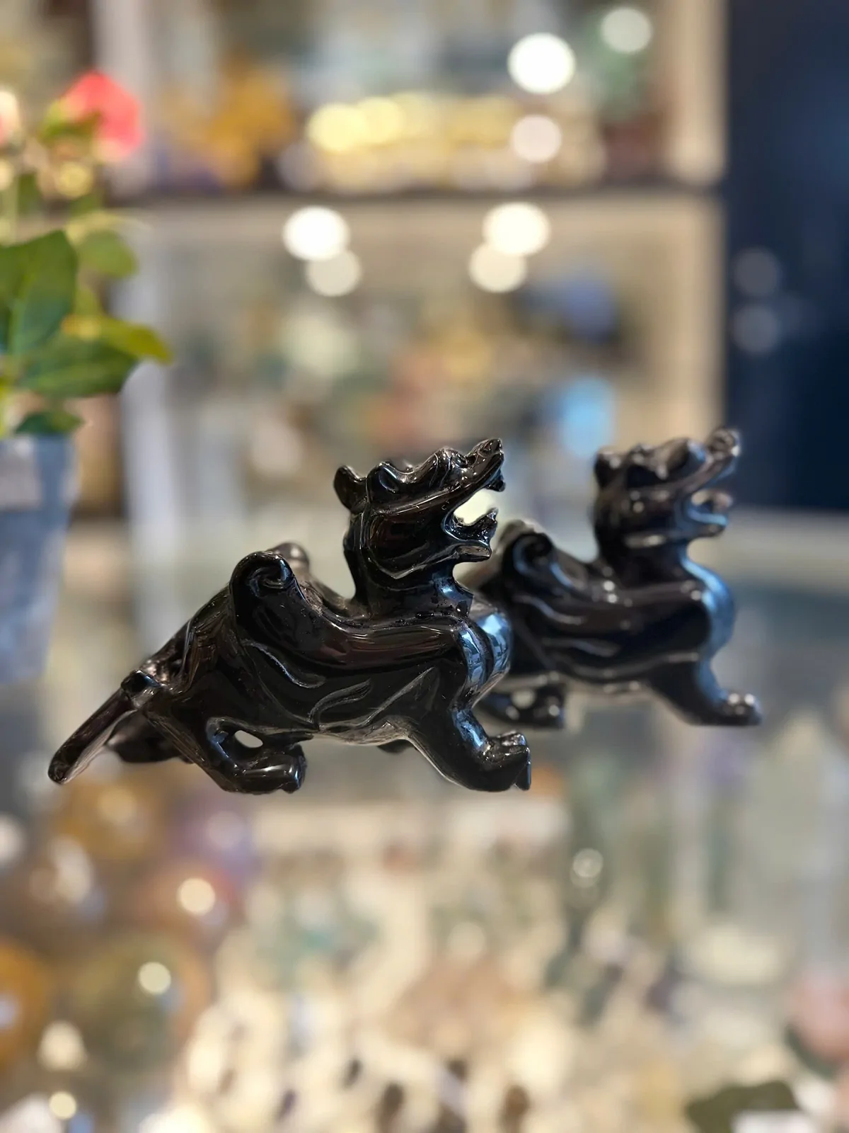 Tỳ hưu hắc ngà 6 tấc (trung) HM010