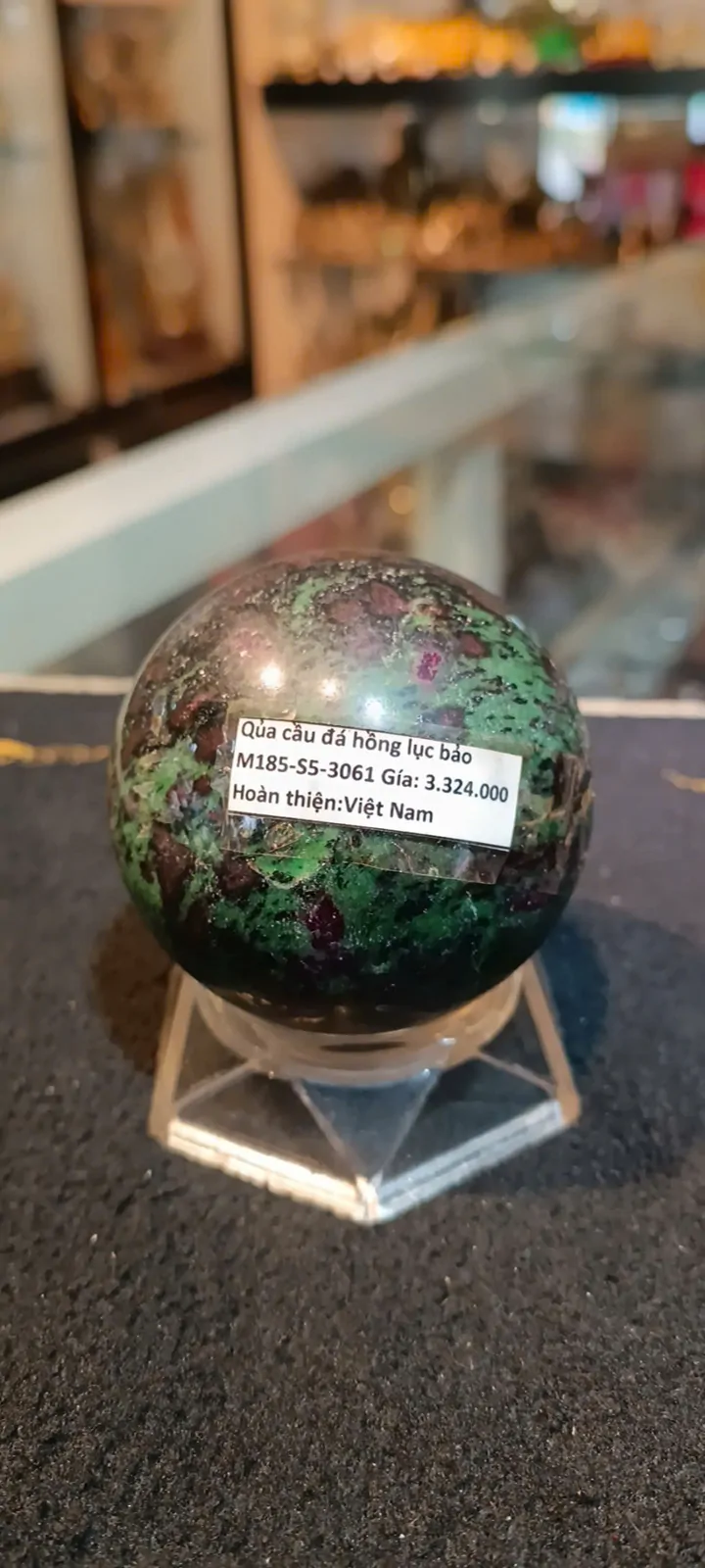 Quả cầu đá hồng lục bảo (vỏ ruby) M185-S5-3061