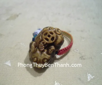 Nhẫn Tỳ Hưu đá mắt mèo tinh xảo dây cước S691
