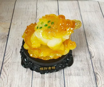 Thiềm thừ vàng lưu ly trên mẫu đơn lá sen vàng đế gỗ xoay - Chiêu Tài Kim Thiềm LN099