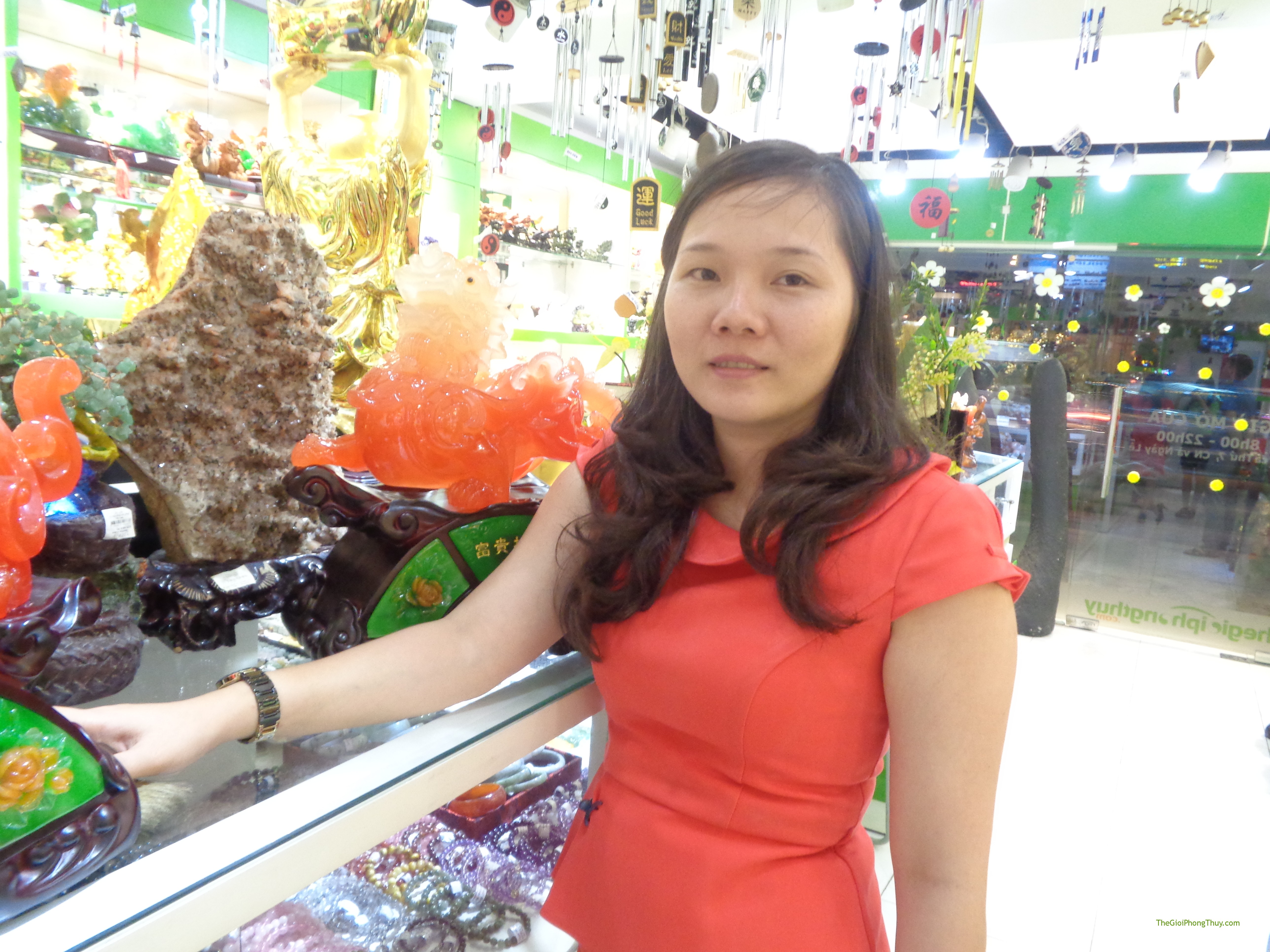 Chị Tiến - Khách hàng mua Tỳ Hưu Đỏ Lớn - Phú Quý Chiêu Tài FH105G