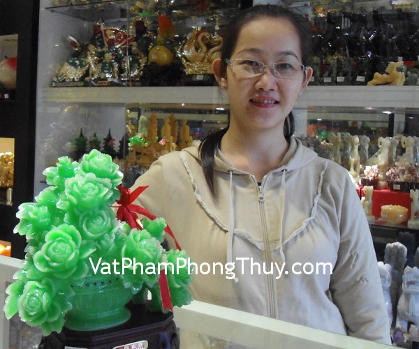 Chị Thảo - khách hàng mua Giỏ mẫu đơn xanh H225G