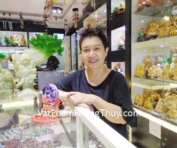 Cô Ngọc - khách hàng mua Bông Thạch anh tím H089-3234, xâu tiền thắt hoa mai 8 xu CC1130