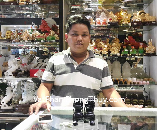 Anh Hưng - khách hàng mua cặp tỳ hưu thạch anh đen H011, nhẫn tỳ hưu S6049 và mặt tỳ hưu phỉ thúy S5151-3646