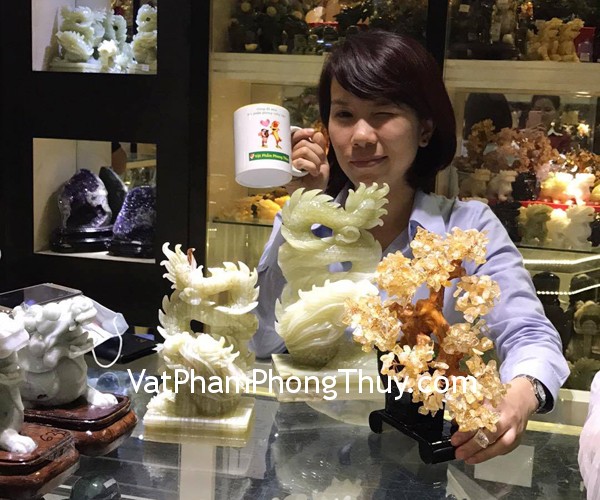 Chị Dung - khách hàng mua Rồng cẩm thạch N075, Cây tài lộc thạch anh vàng KC019